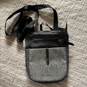 Sherman cross body bag